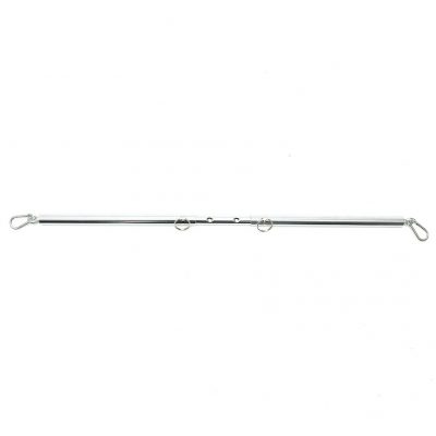 Spreader With Carabine Hooks