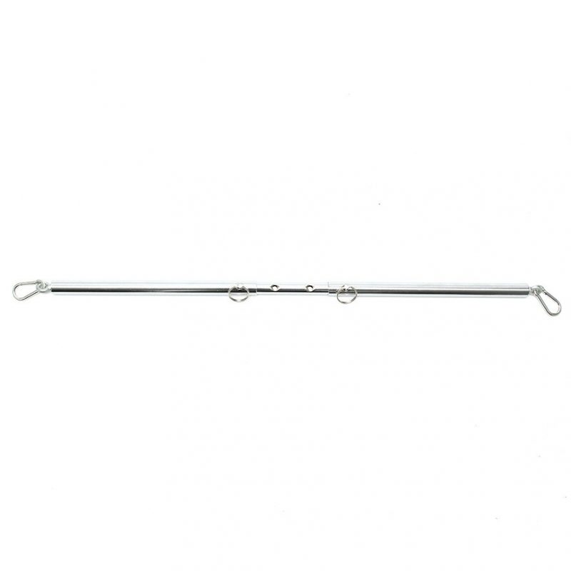 Spreader With Carabine Hooks