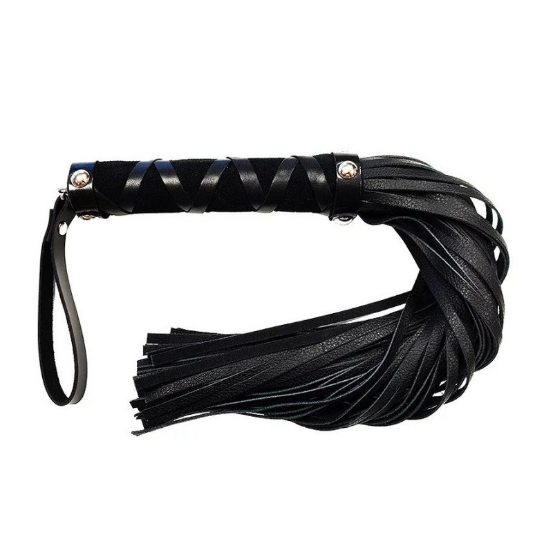 Rouge Short Leather Flogger With Studs - Image 2